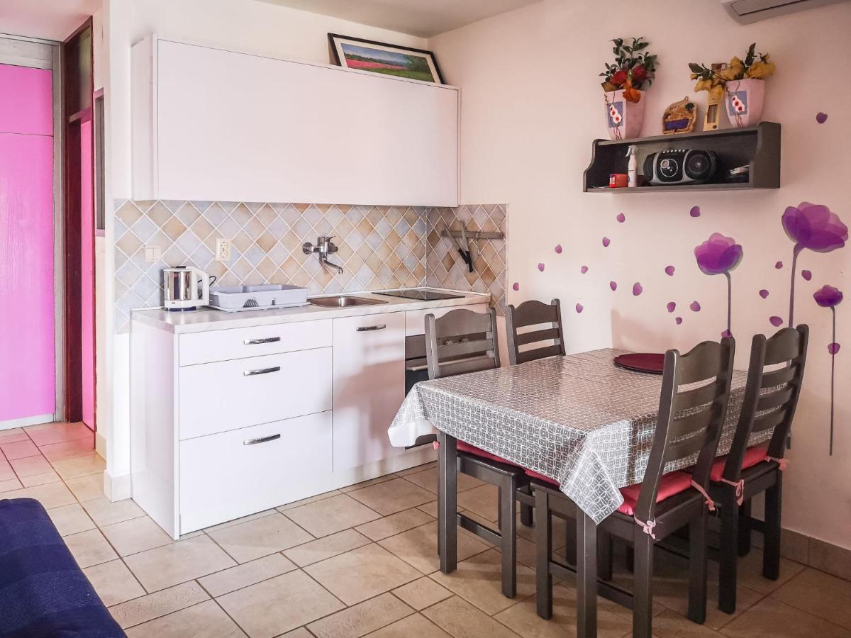 Apartment Cvjetko By Interhome Rakalj Extérieur photo